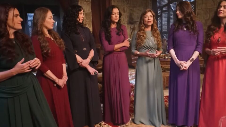 Esposas de Davi na novela Reis