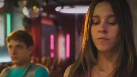 O que acontece com Berenice em Terra e Paixão?