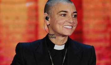 quem era a cantora que morreu