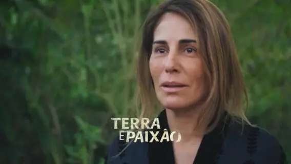 Resumo de Terra e Paixão de 10 a 15 de julho tem noivado, DNA e treta