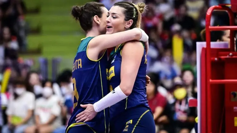O Brasil de vôlei feminino é eliminado se perder para a China?