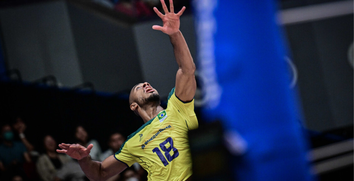Se o Brasil de vôlei masculino perder para a Polônia é eliminado?