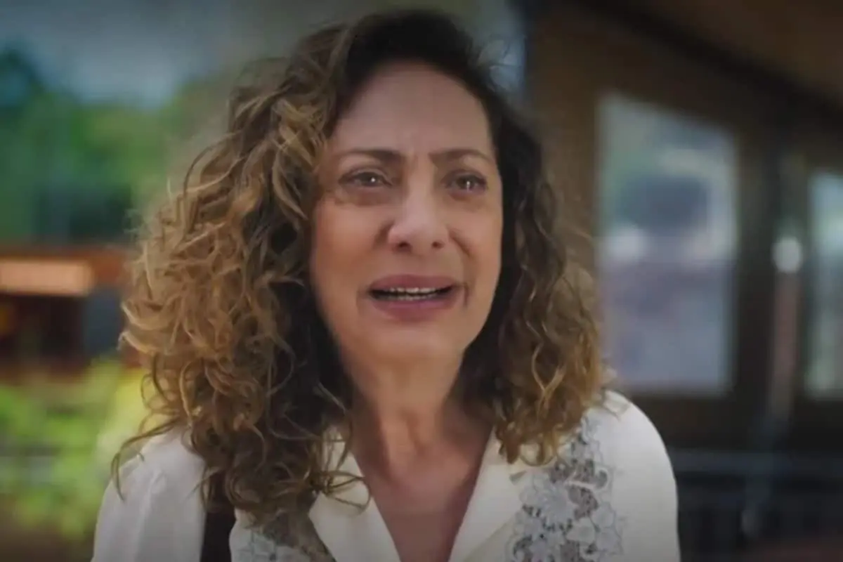 Agatha morre em terra e paixão