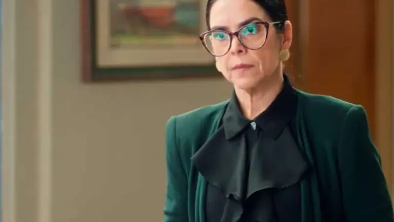 Final de Sheila em Vai na Fé é rica em Paris após dar golpe em Theo