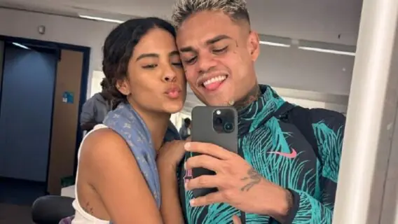 Qual música Cabelinho fez para Bella Campos?