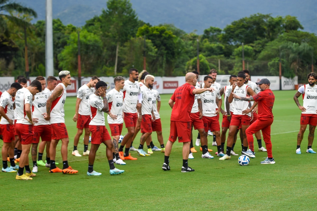 O Sampaoli foi demitido do Flamengo após a eliminação na Libertadores