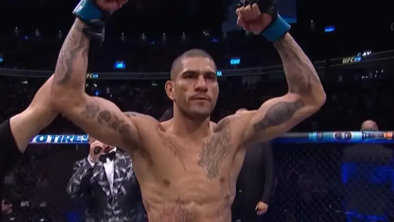 Horário da próxima luta do Alex Poatan no UFC 2023 valendo cinturão