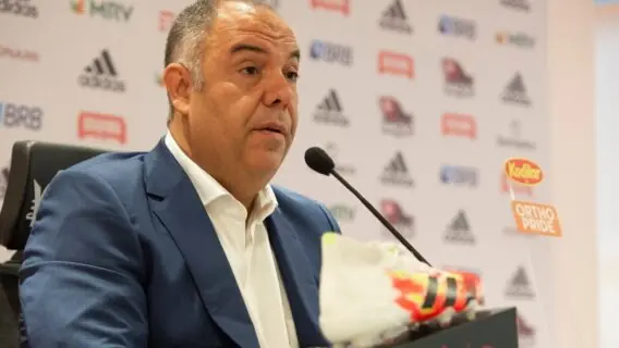 VÍDEO: Marcos Braz do Flamengo briga com torcedor no Rio