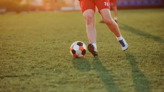 Não vai ter Sessão da Tarde hoje? Globo exibe futebol (07/09)