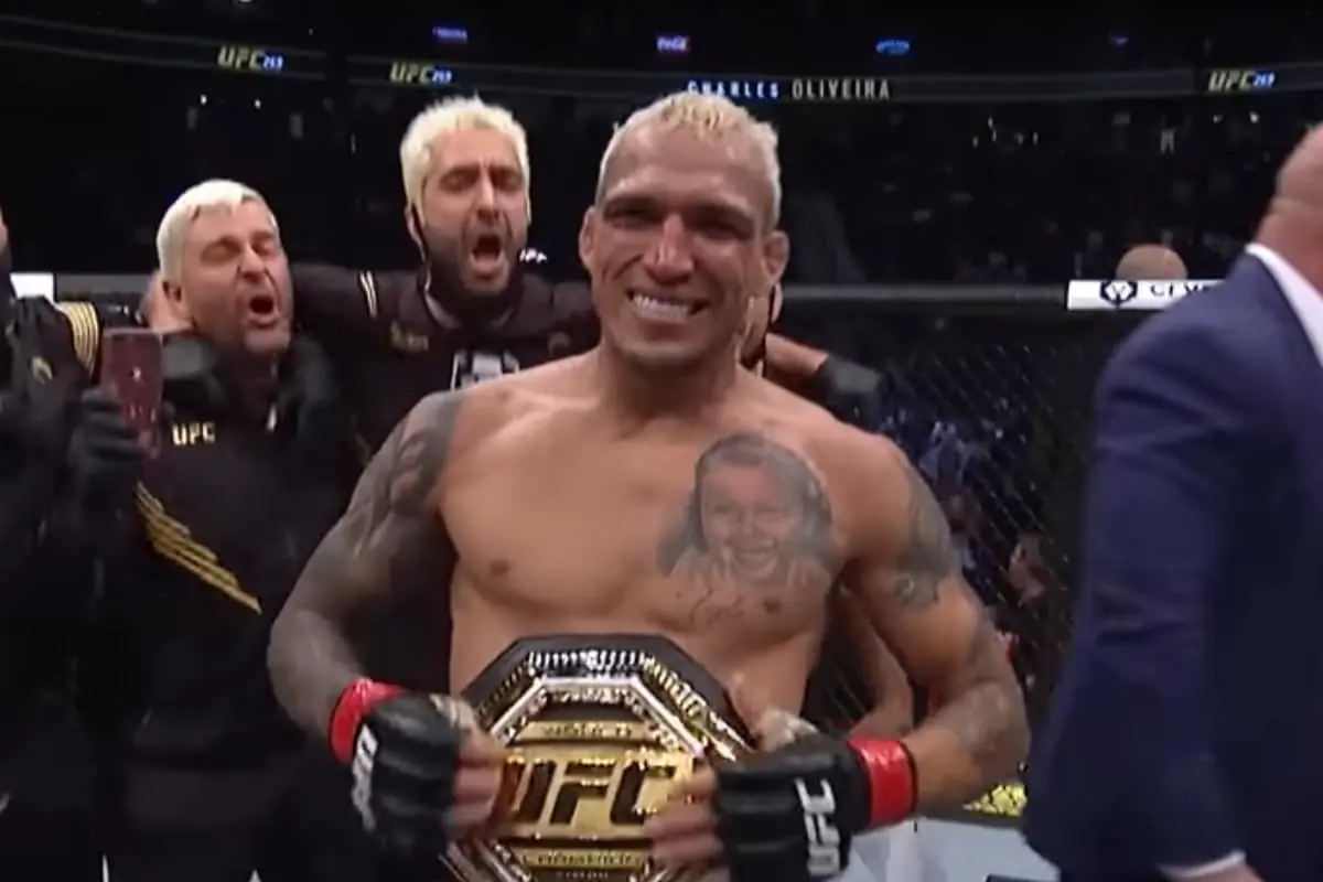 Próxima luta de Charles do Bronx no UFC vai ser em outubro de 2023