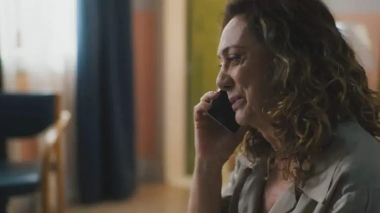 Agatha tem segredo e plano maléfico em Terra e Paixão