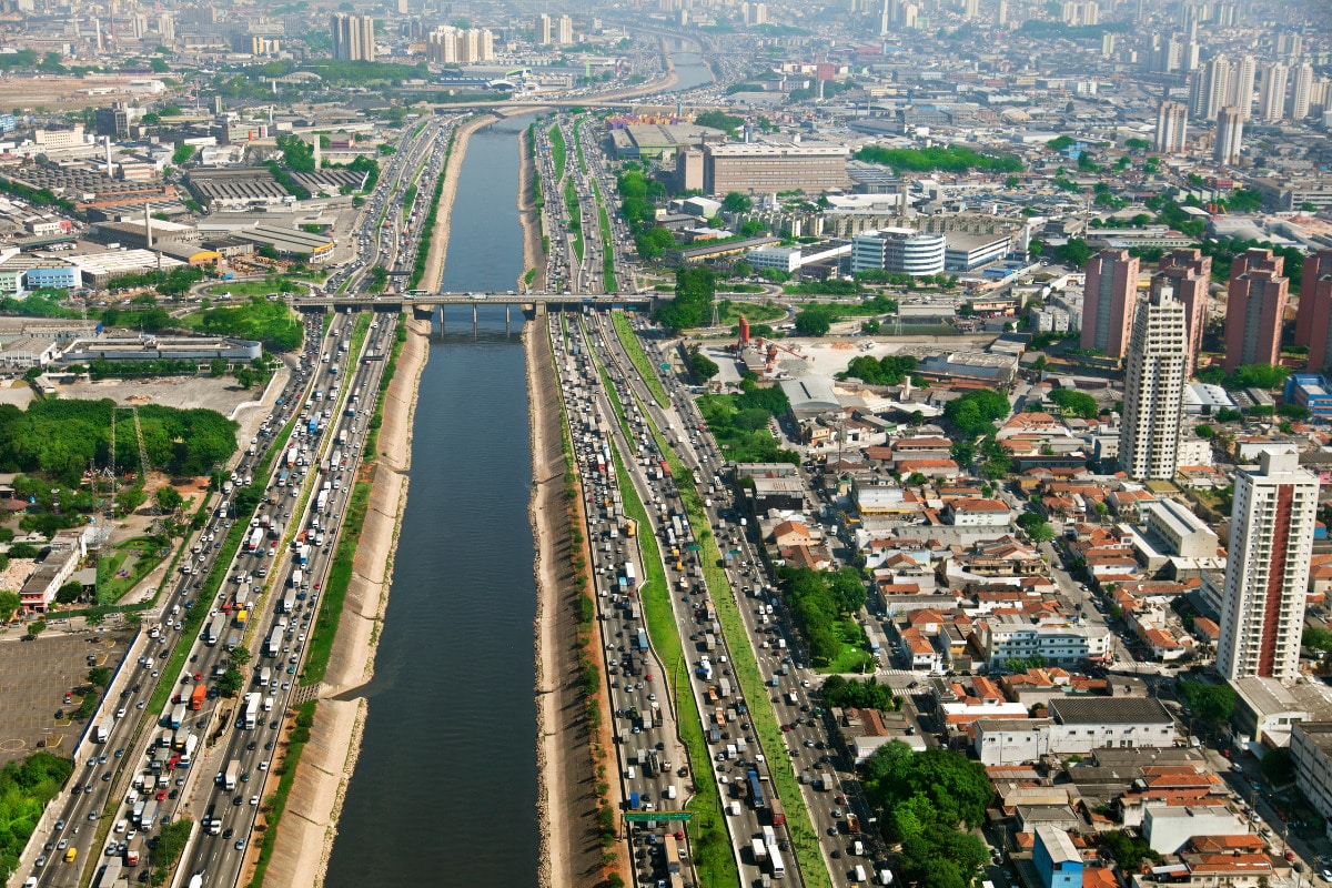 SP suspende rodízio de carros; veja programação