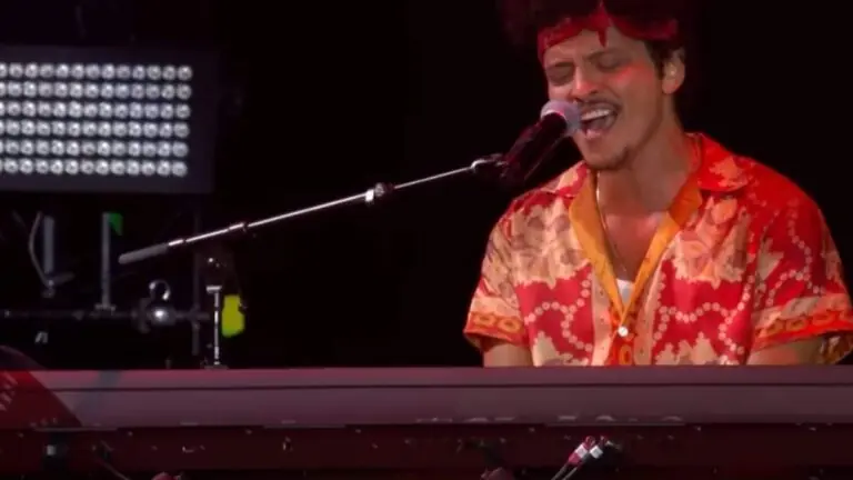 Show The Town do Bruno Mars: como assistir os principais momentos do festival