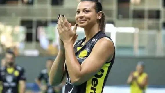 Ex-jogadora de vôlei Walewska Oliveira morre aos 43 anos