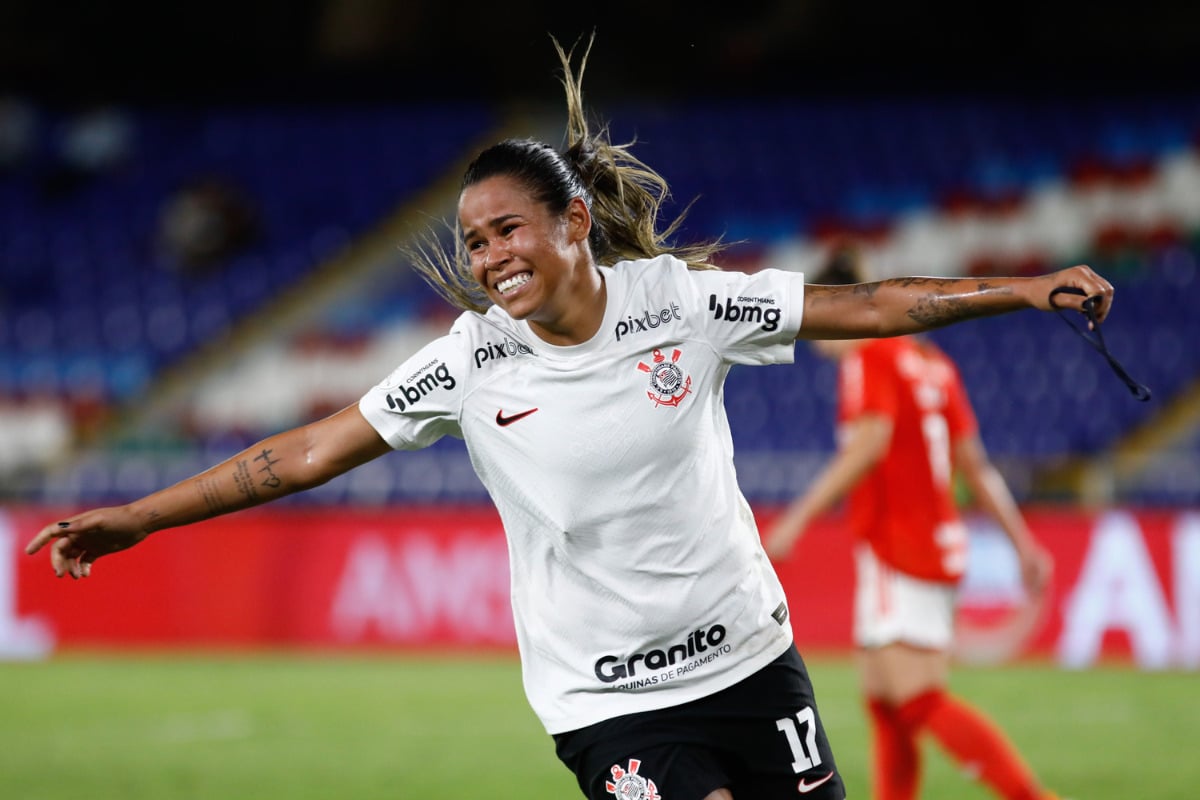 Palmeiras AO VIVO! Veja onde assistir ao jogo diante do Corinthians pela  final da Libertadores Feminina 2023