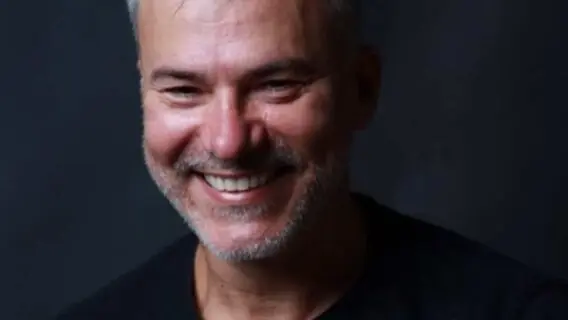 Leonardo Vieira vai voltar para o remake de Renascer?