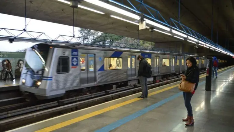 Que horas acaba a greve do metrô de SP hoje?
