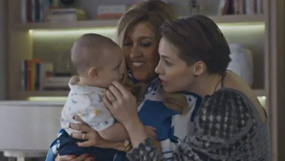 O que acontece com o filho de Vanessa de Todas as Flores?