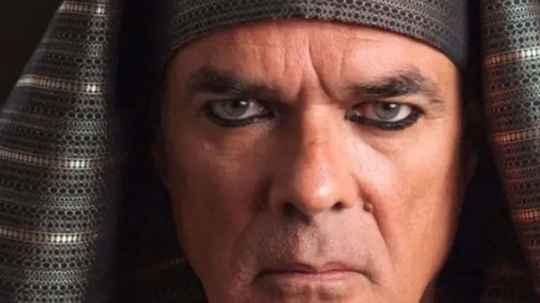 Novela Reis: o rei do Egito morre?