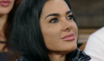 simioni expulsa