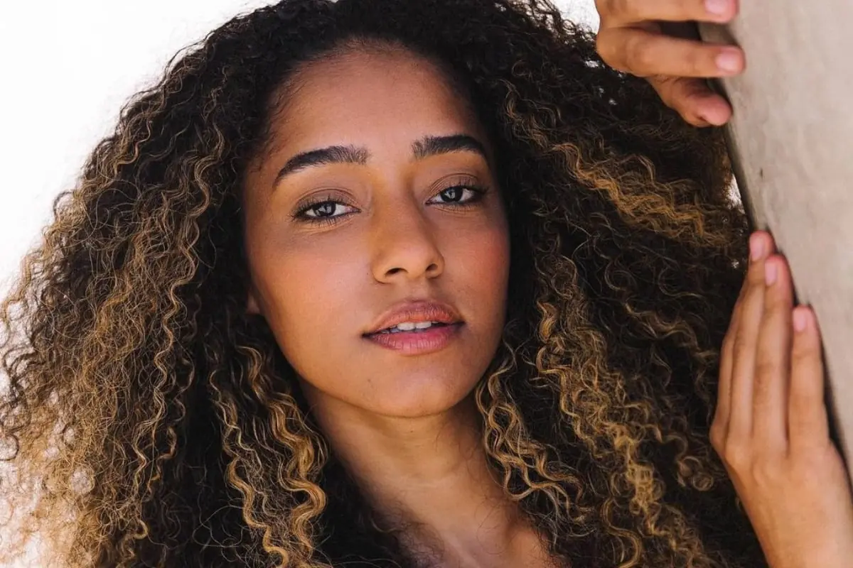 Ísis Freitas novelas