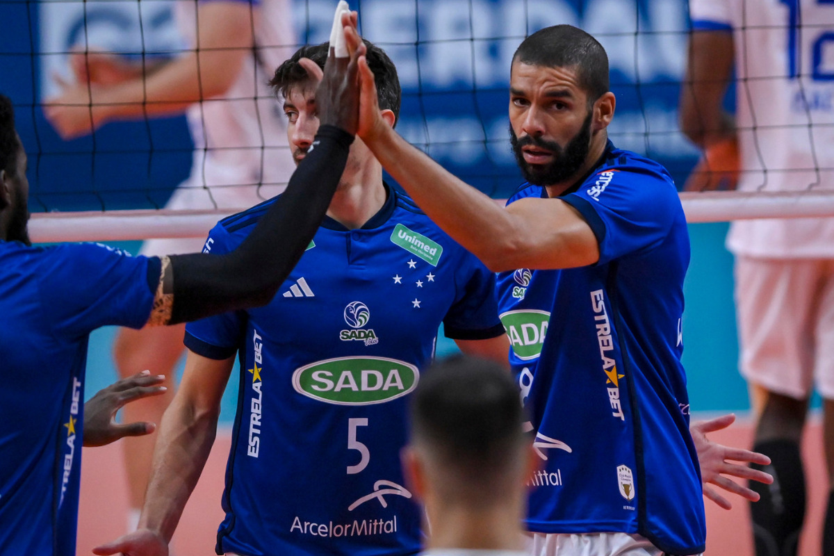 Vôlei: Cruzeiro perde para São José no tie-break e fica com vice da  Supercopa Masculina > No Ataque