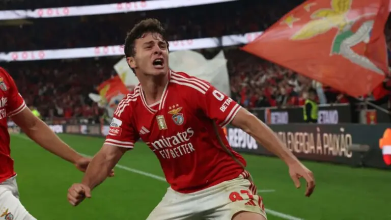 Benfica x Famalicão: onde assistir o jogo do Benfica hoje – 25/11