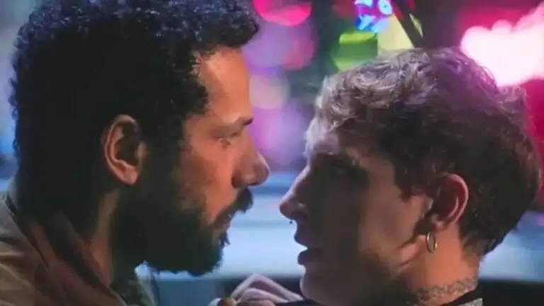 Terra e Paixão: quando Ramiro e Kelvin têm a primeira noite de amor?