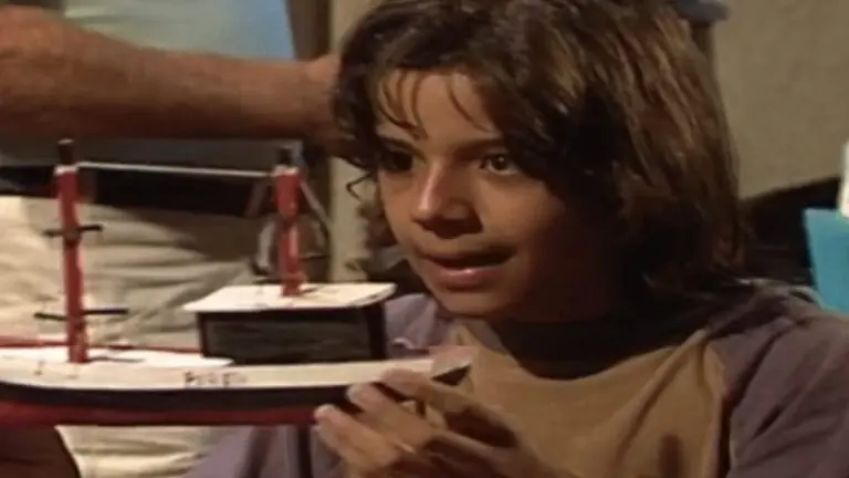 Irmão de Tônia, Reginho morre na novela Mulheres de Areia?