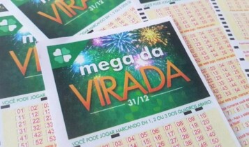 Imagem mostra bilhete da Mega da Virada