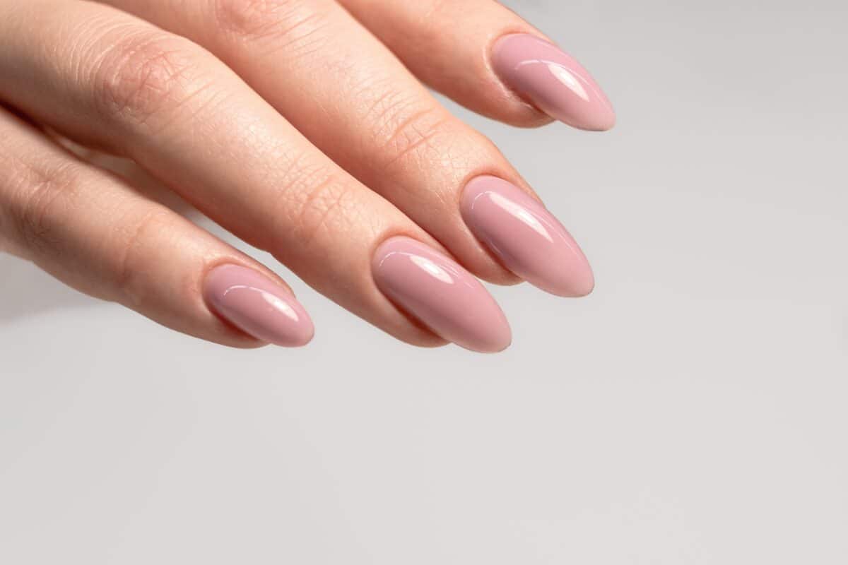 nude nail