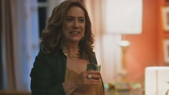 Quem matou Agatha na novela Terra e Paixão?