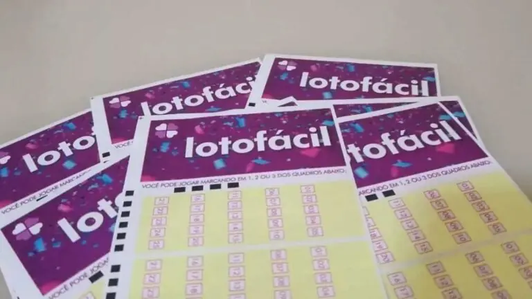 Resultado da Lotofácil de hoje ao vivo (28/12): concurso 2990