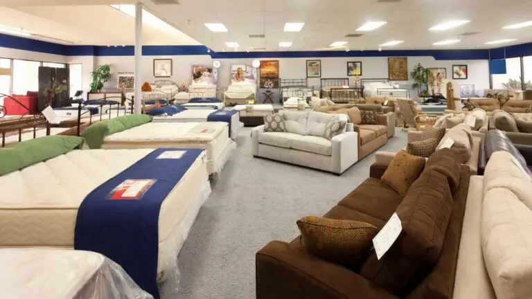 Vai fechar? Entenda a recuperação extrajudicial das Casas Bahia