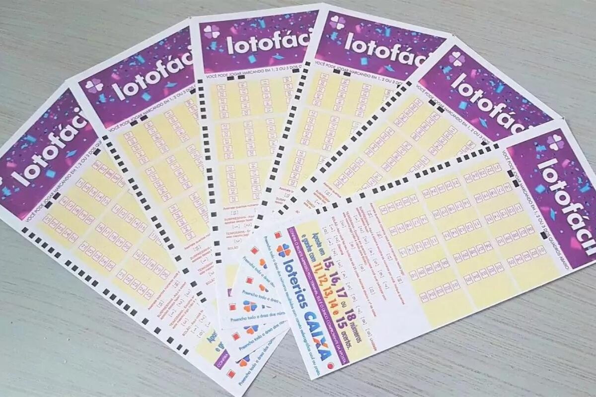 Resultado da Lotofácil concurso 3083