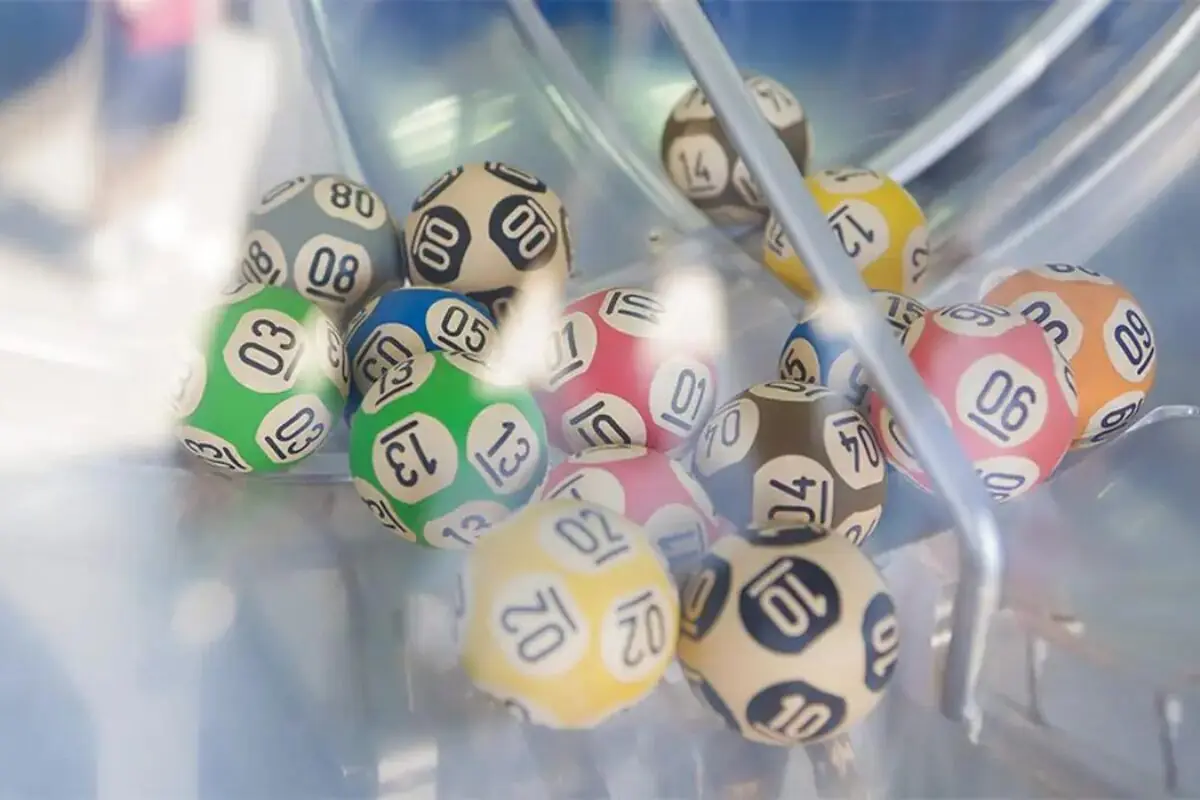 imagem do sorteio do resultado da Lotofácil