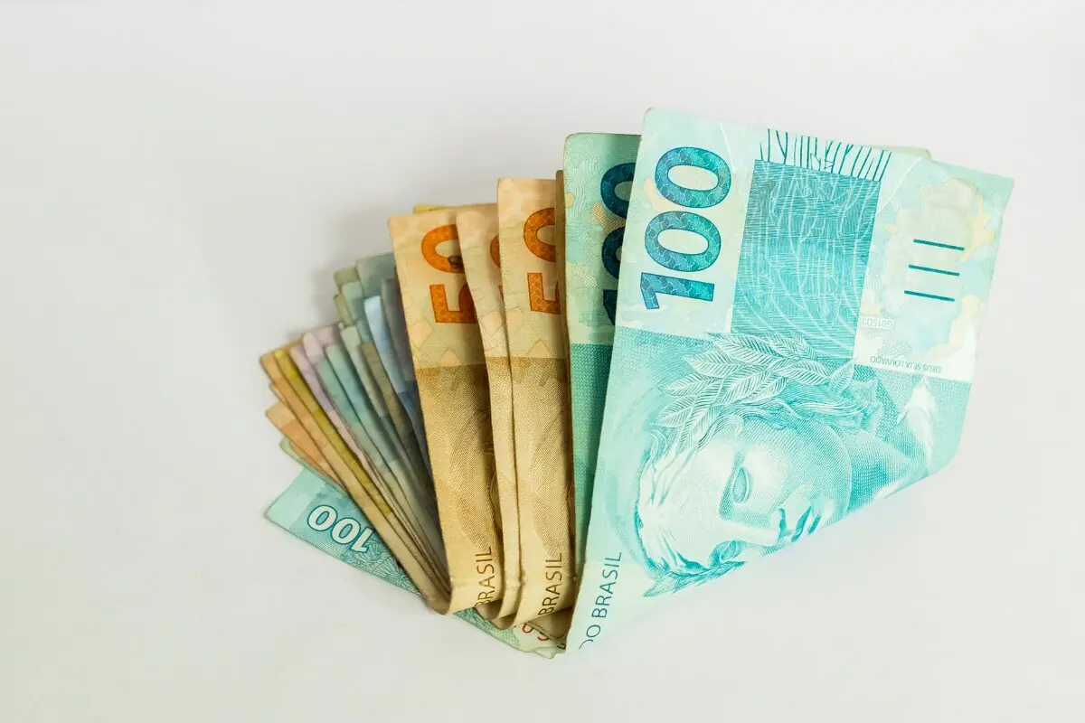 Quinto dia útil de julho de 2024