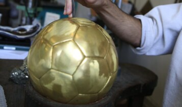 Bola de Ouro troféu