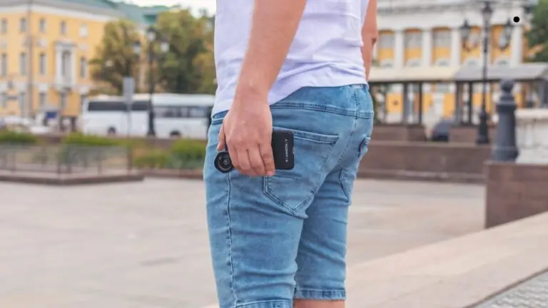 Pode votar de bermuda e chinelo? Camisa de candidato é permitida em 2024