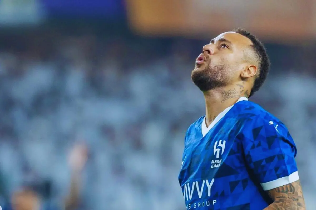 Imagem mostra o jogador neymar no jogo do Al Hilal