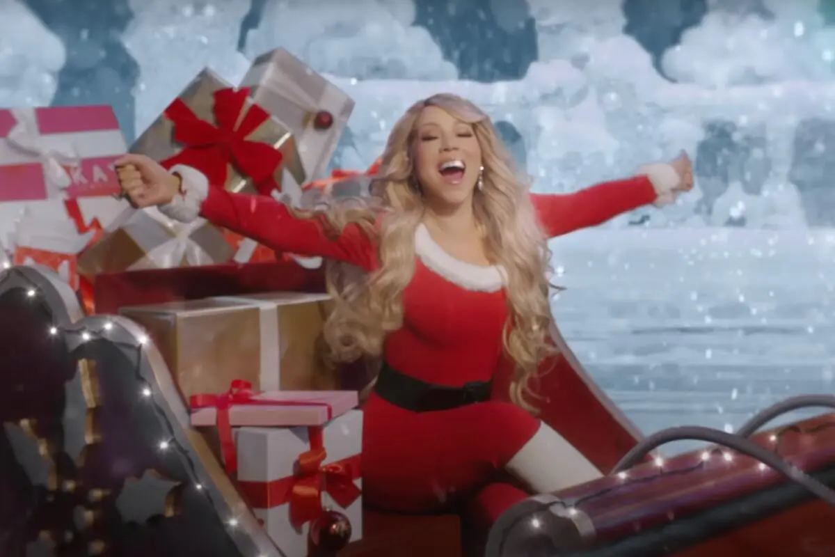 Mariah Carey All I Want For Christmas Is You