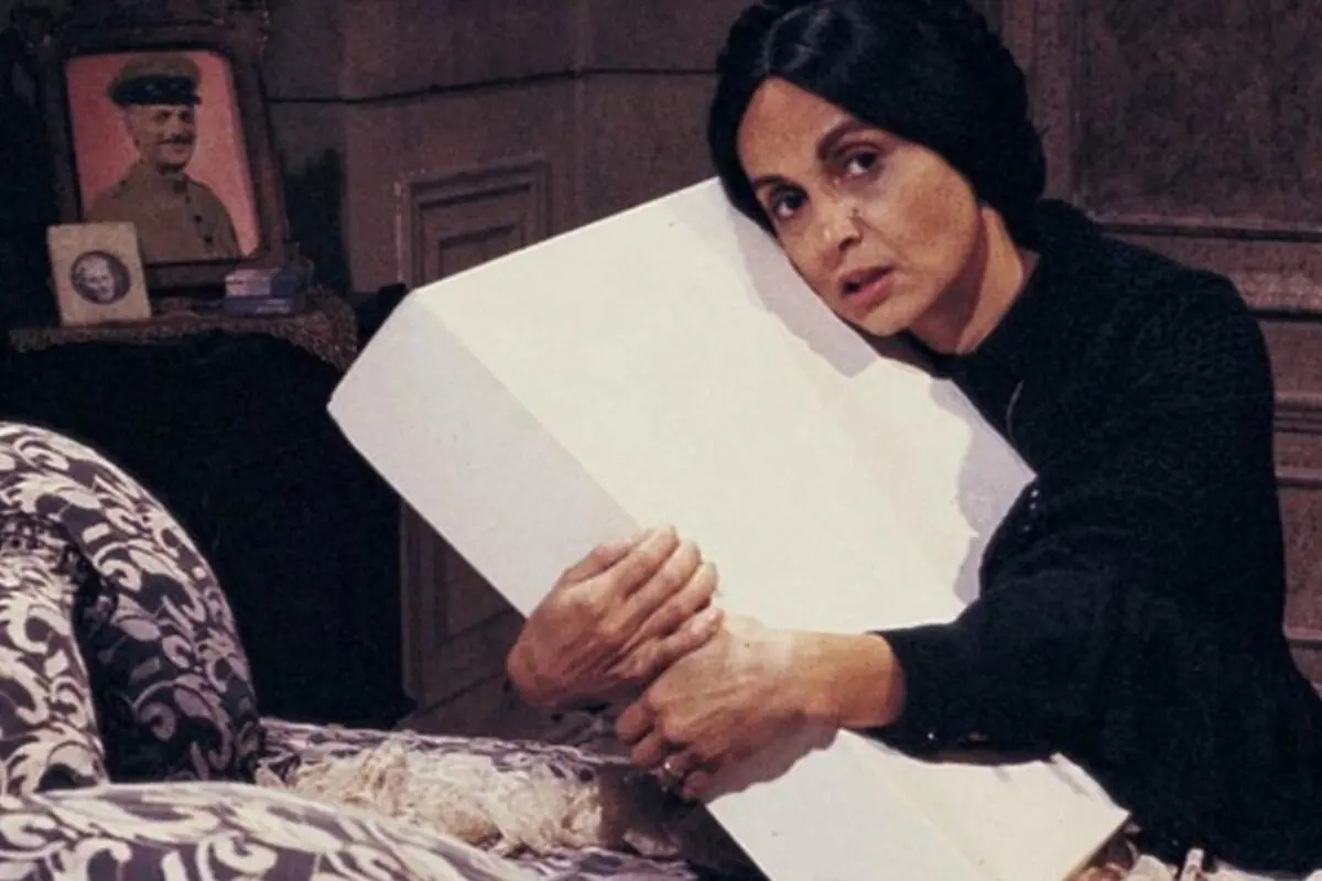 O que tinha na caixa da Perpétua