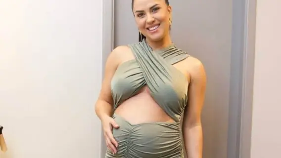 Aos 44 anos, Graciele Lacerda dá à luz a sua 1ª filha