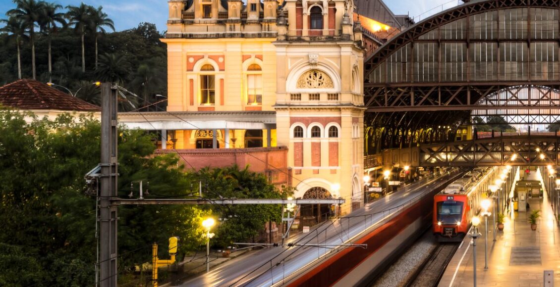 Aumento da tarifa de ônibus e metrô