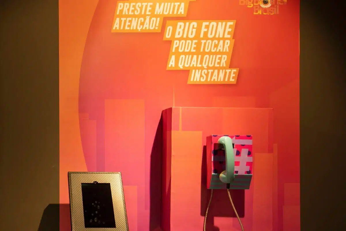 imagem de Que horas vai tocar o Big Fone