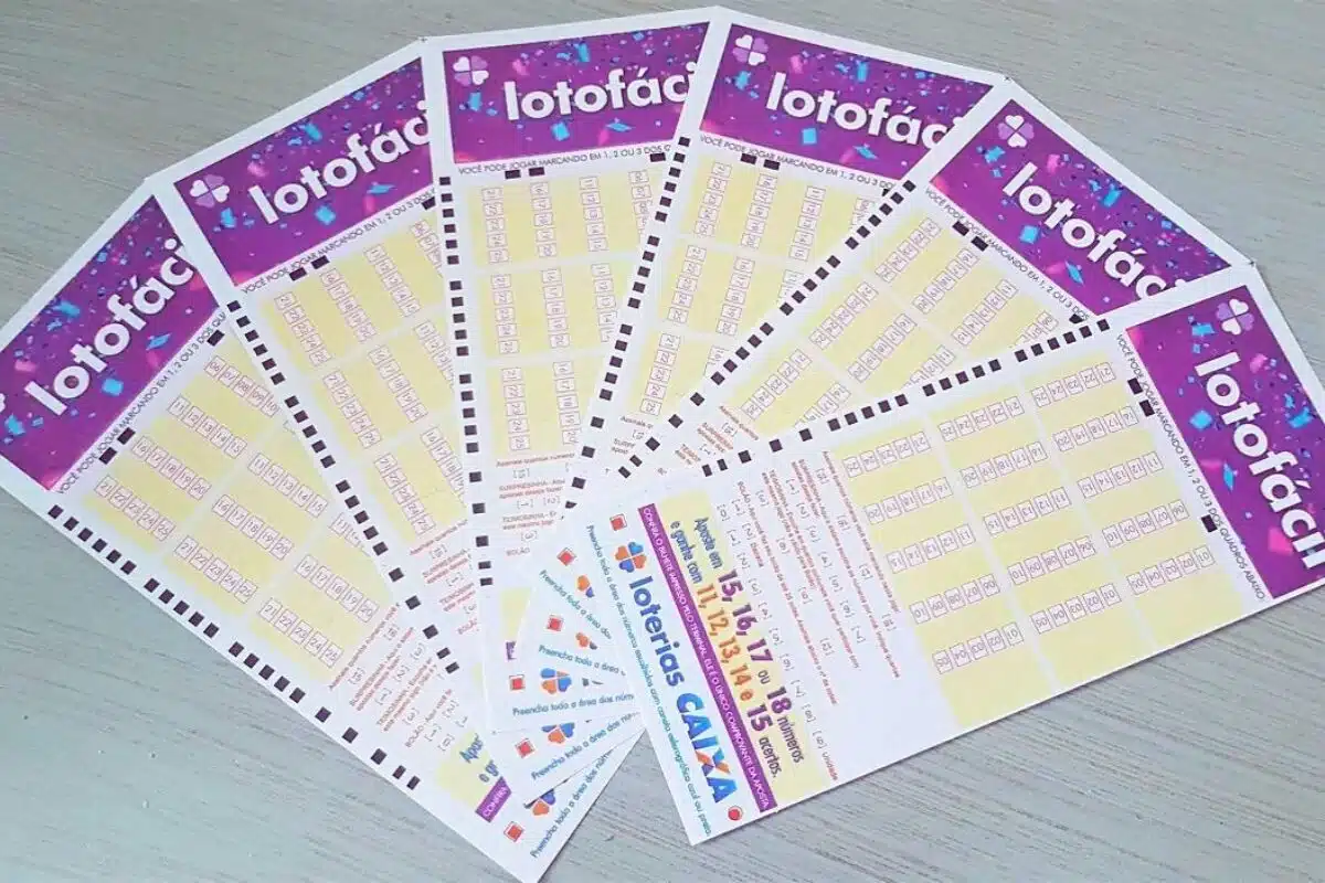 Resultado da Lotofácil 3300