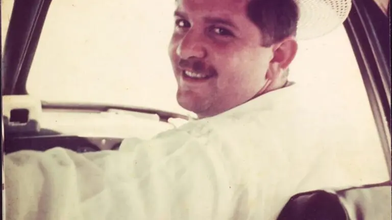 Bolsonaro cuspiu na estátua de Rubens Paiva de ‘Ainda Estou Aqui’?