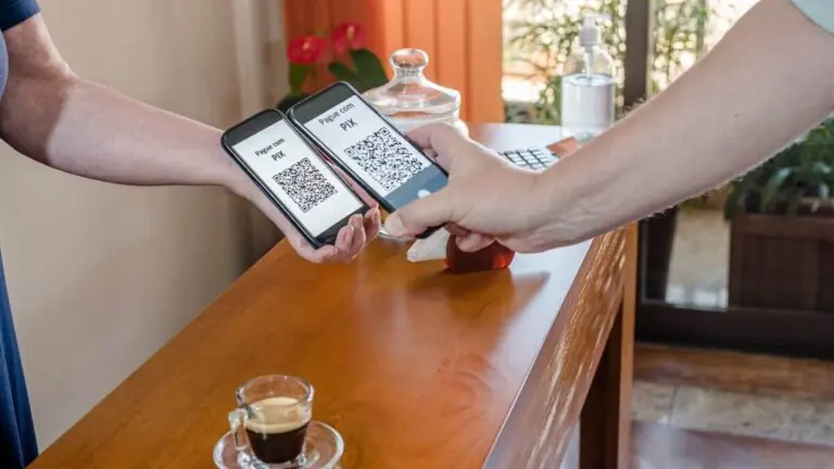 Pix fora do ar: por que caiu e o que fazer agora