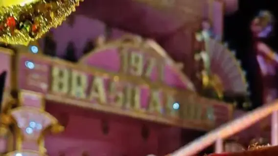 Que horas começa o desfile da Rosas de Ouro hoje, sexta-feira (28/02/25)