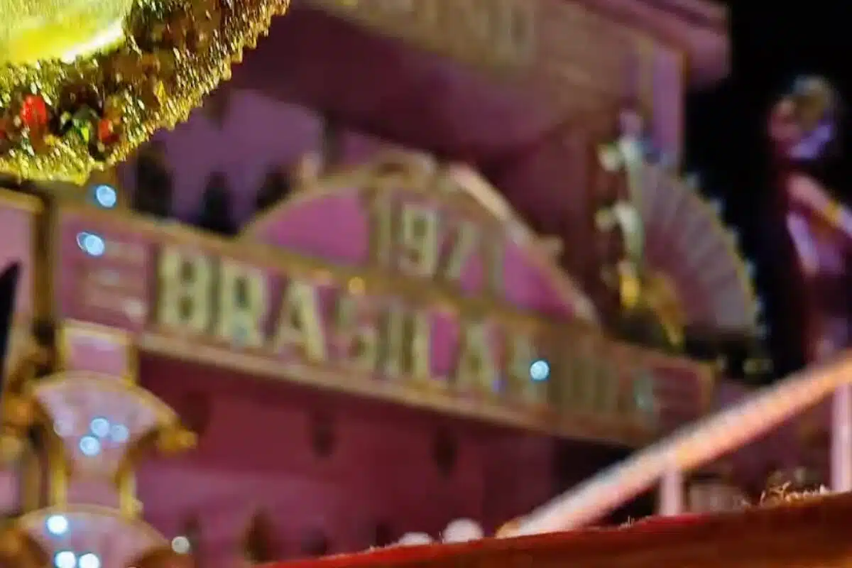 Horário do desfile da Rosas de Ouro no carnaval 2025